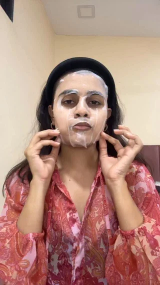 Instagram post from skin_sesh. This post is in position 5.